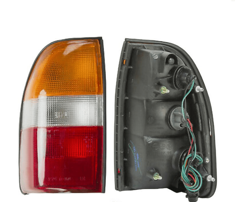 FANALE POSTERIORE DESTRO MITSUBISHI L200 dal 09/1996 al 12/2007 - Autoricambi4x4