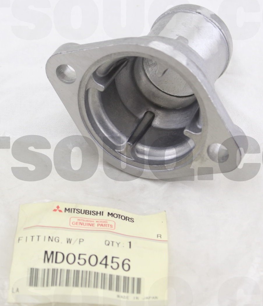 FLANGIA TERMOSTATO/ RACCORDO CON INGRESSO POMPA MITSUBISHI L200/ PAJERO (ORIGINALE) - Autoricambi4x4