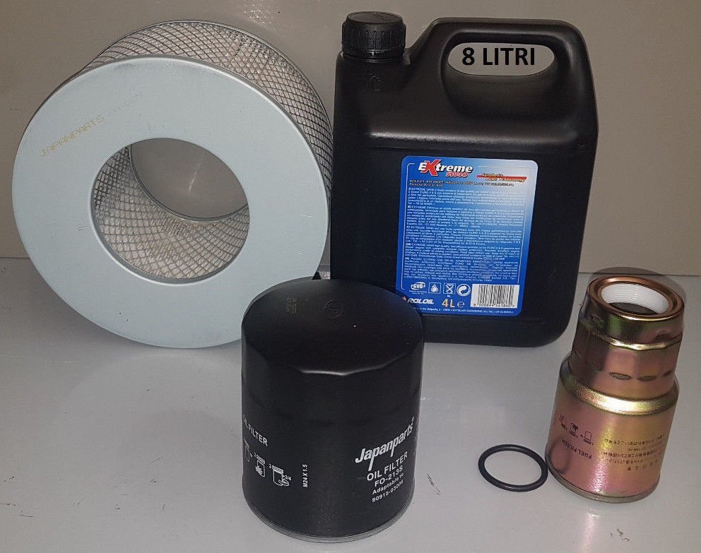 KIT TAGLIANDO 3 FILTRI + LITRI 8 ROLOIL 5W40 TOYOTA HILUX 2.4 TD 4X4 DAL 1997 AL 2001 ( COD. MOTORE 2L - T ) - Autoricambi4x4
