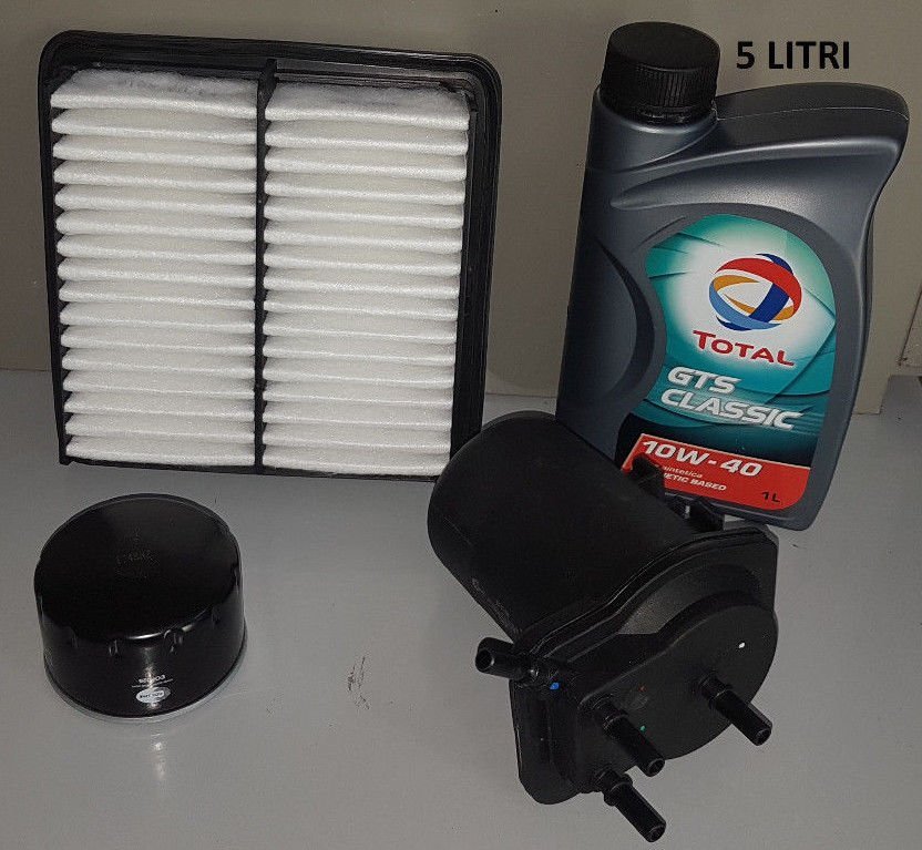 KIT TAGLIANDO 3 FILTRI+LITRI 5 TOTAL 10W40 SUZUKI JIMNY 1.5 DDiS 4WD DAL 2003 ( COD. MOTORE K9K 700 ) - Autoricambi4x4