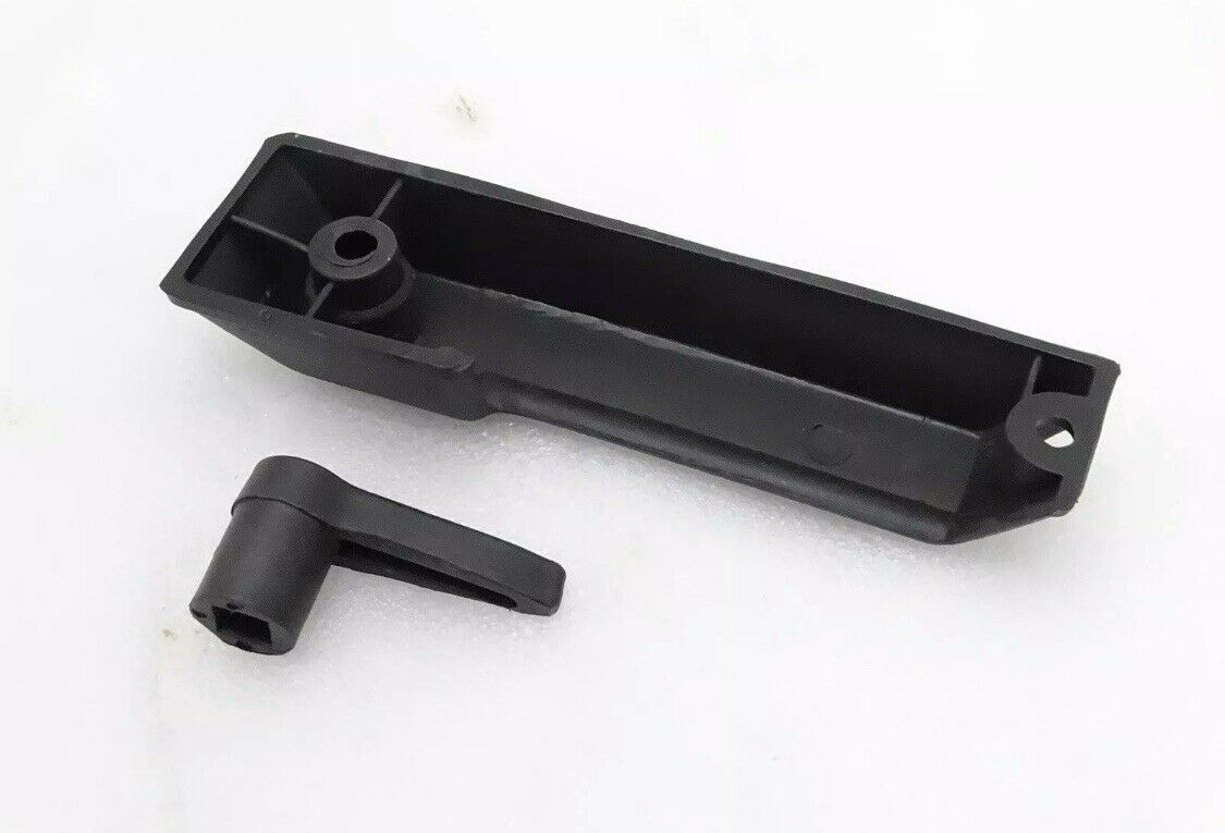 MANIGLIA ESTERNA PORTELLONE - COFANO POSTERIORE CON LEVA SUZUKI SJ410/ SJ413/ SAMURAI/ SANTANA - Autoricambi4x4