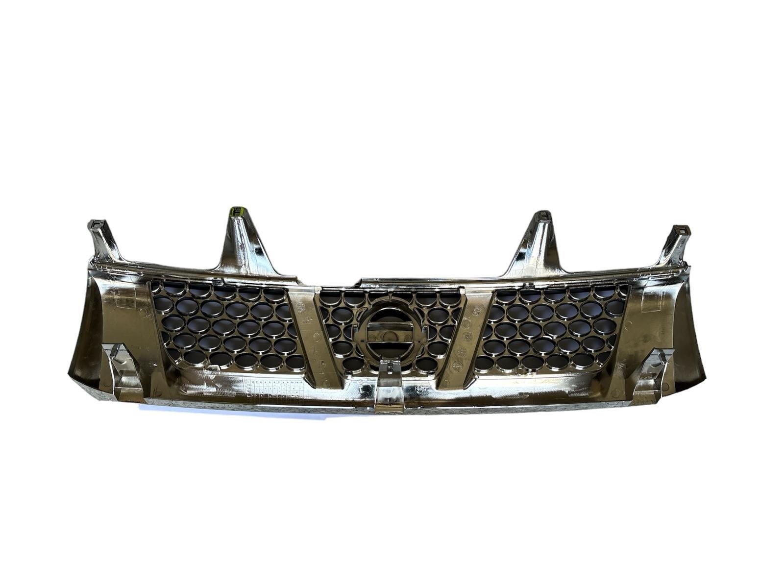 MASCHERINA/ GRIGLIA ANTERIORE CROMATA NISSAN KING CAB D22/ NAVARA D22 DAL 2001 AL 2010 - Autoricambi4x4
