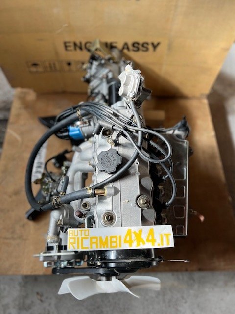 Motore completo con cambio Suzuki SJ410/ Santana/ Samurai 1.0 (F10A) (modello a Carburatore) - Autoricambi4x4 - vista 7