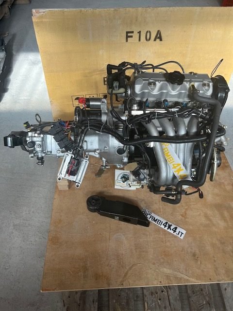 Motore completo con cambio Suzuki SJ410/ Santana/ Samurai 1.0 (F10A) (modello Iniezione) - Autoricambi4x4 - vista 3