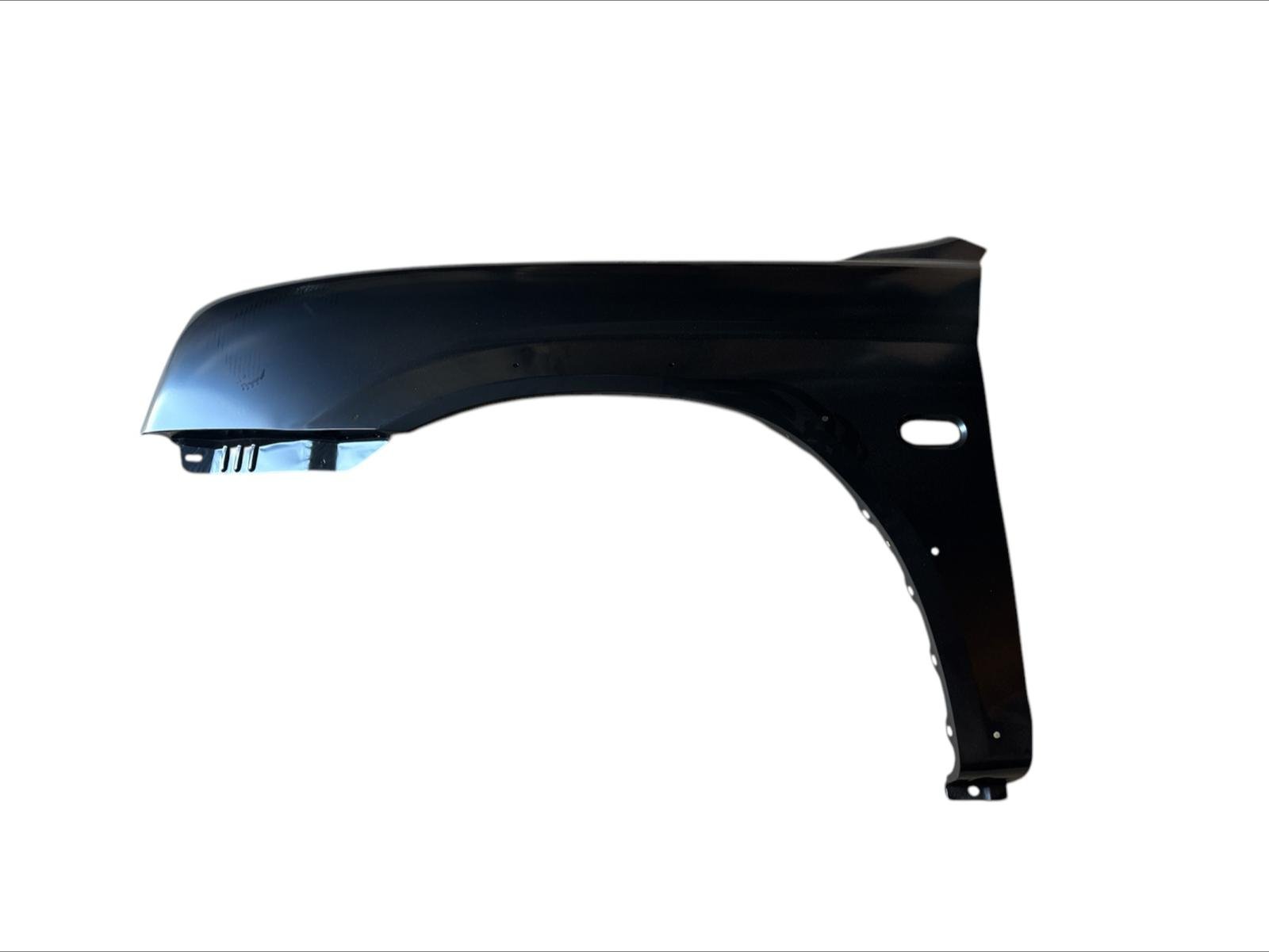 PARAFANGO ANTERIORE SINISTRO MITSUBISHI L200 4X4 DAL 1997 AL 2006 - Autoricambi4x4