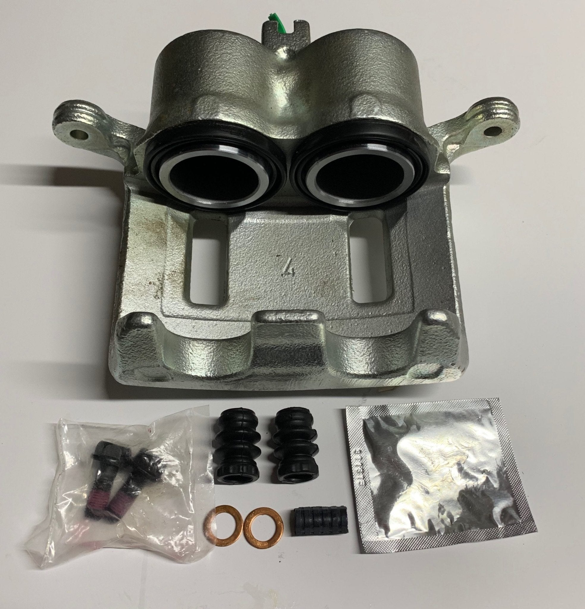 PINZA FRENO ANTERIORE DESTRO NISSAN NAVARA (D22)/ KING KAB (D22) - Autoricambi4x4