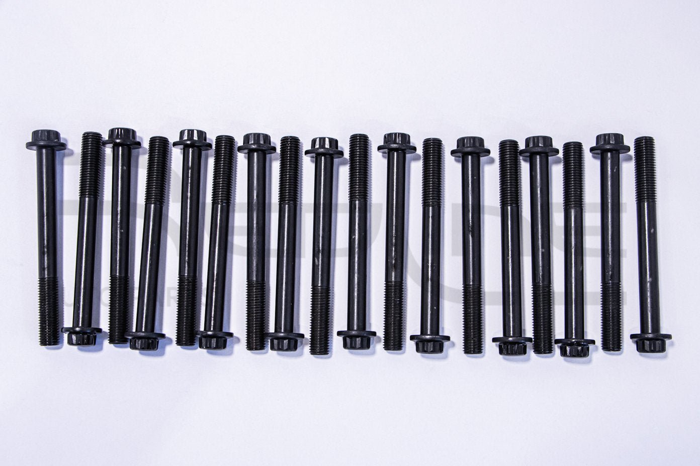 SERIE BULLONI TESTATA NISSAN TERRANO I - II/ KING CAB D21 - D22/ FORD MAVERICK - Autoricambi4x4