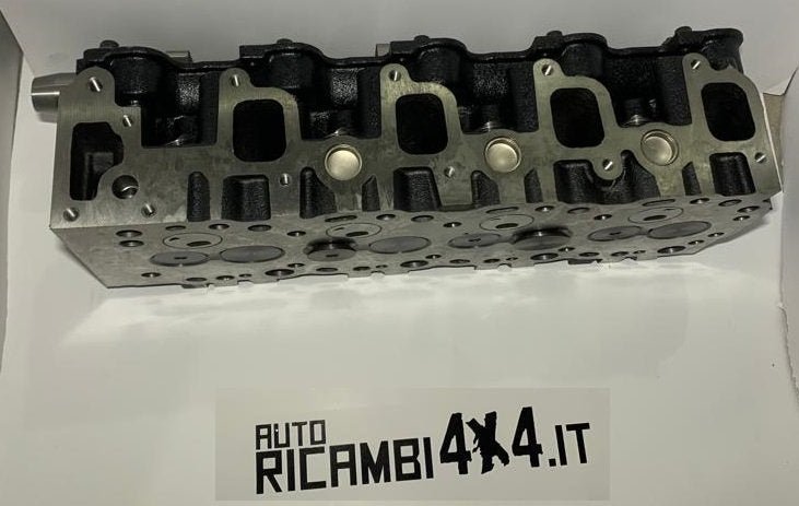 Testata Toyota LJ70 II 2.5 TD Faro Quadro - dettaglio canali - Autoricambi4x4