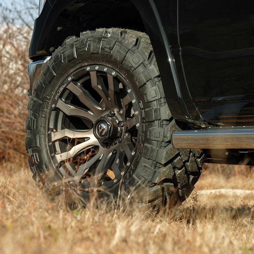 Cerchio in lega D674 Blitz Matte Black/Double Dark Tint Fuel - Autoricambi4x4