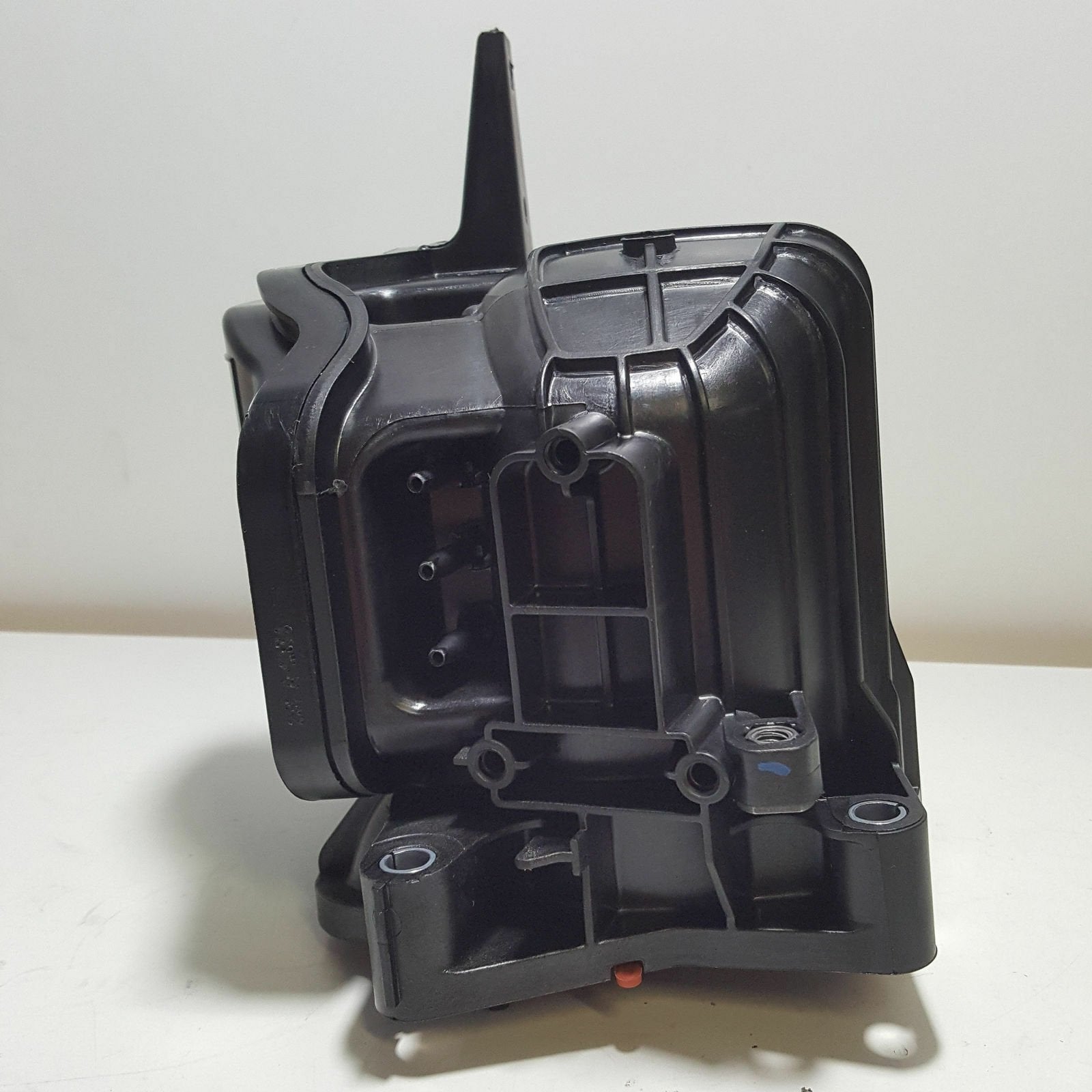 COPERCHIO SCAMBIATORE CALORE OPEL ASTRA J - INSIGNA - ZAFIRA - Autoricambi4x4