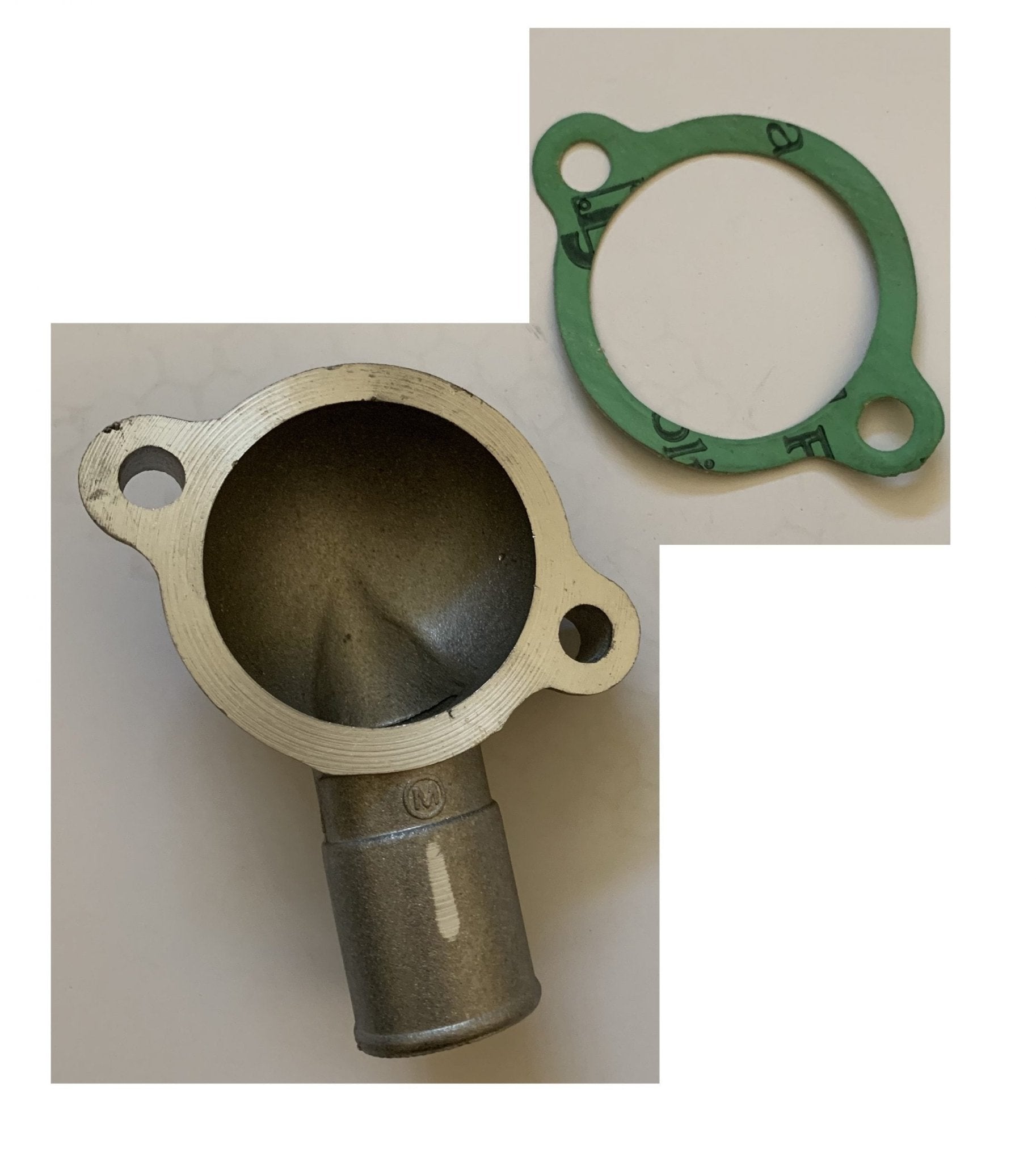 COPERCHIO TERMOSTATO CON GUARNIZIONE SUZUKI SJ410/ SJ413/ SAMURAI/ SANTANA - Autoricambi4x4