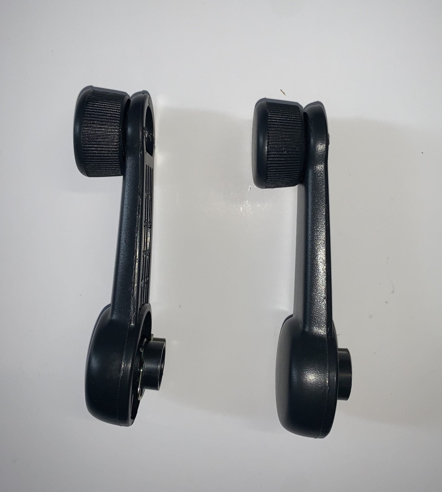 COPPIA MANIGLIE ALZAVETRO DESTRA E SINISTRA SUZUKI JIMNY - Autoricambi4x4