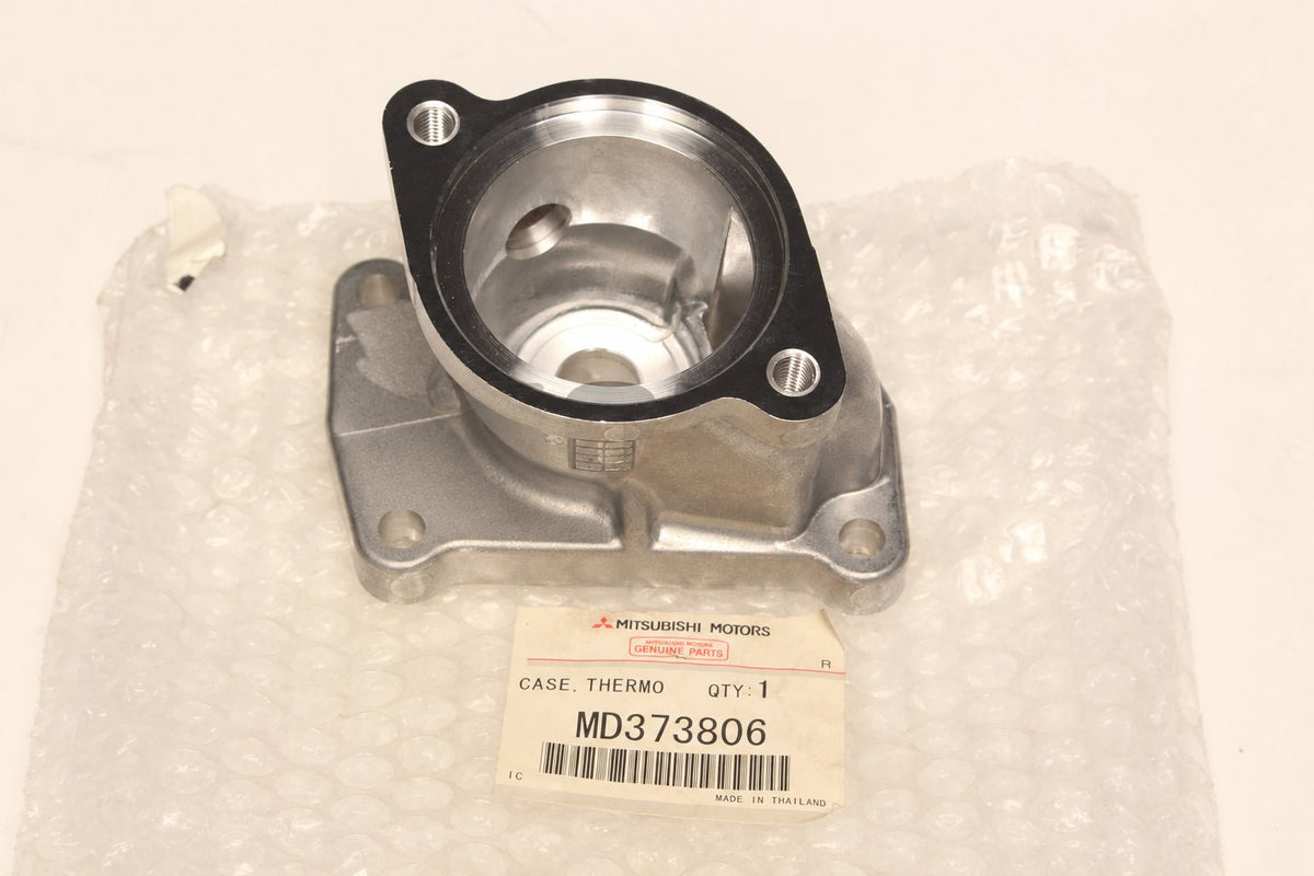 CORPO TERMOSTATO/ ALLOGGIO TERMOSTATO MITSUBISHI L200/ PAJERO (ORIGINALE) - Autoricambi4x4