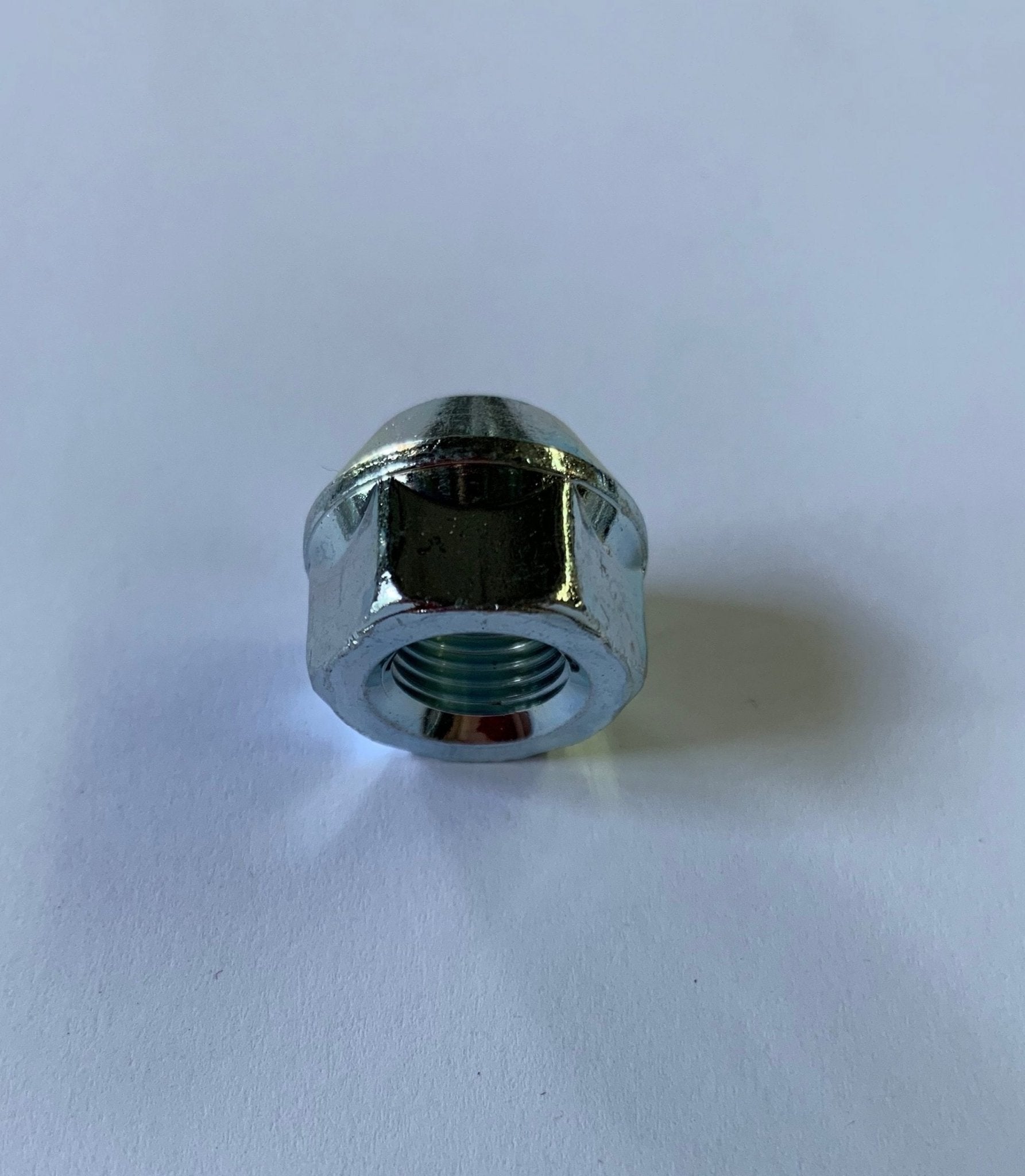 DADO RUOTA SUZUKI SJ410/ SJ413/ VITARA/ SAMURAI (ORIGINALE) - Autoricambi4x4