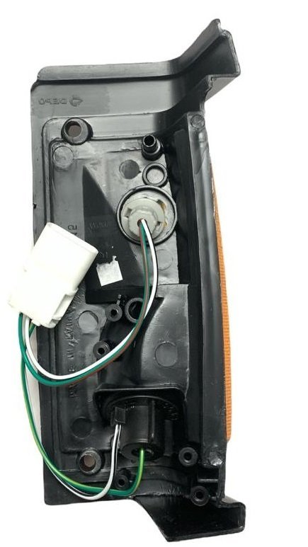 FANALE ANTERIORE SINISTRO NISSAN KING CAB D21 - Autoricambi4x4