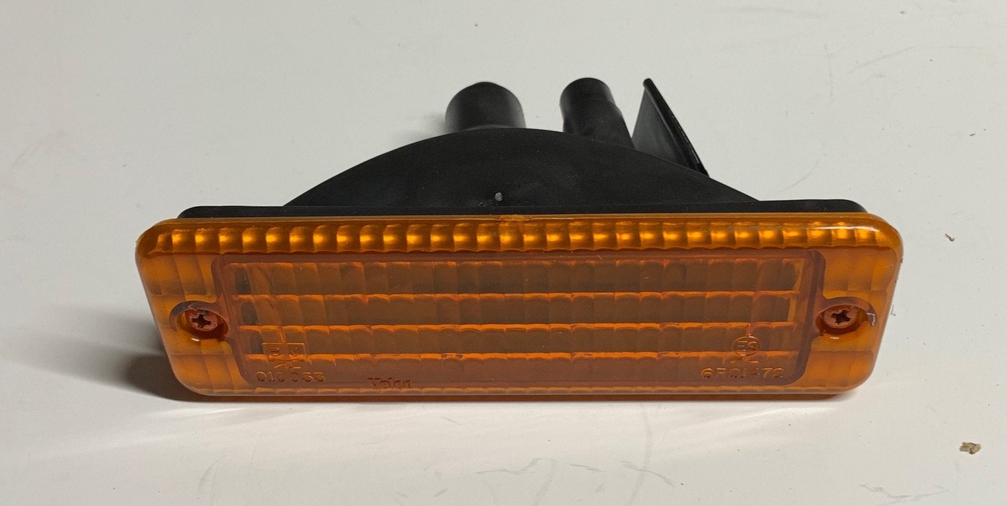 FANALE PARAURTI ANTERIORE DESTRO NISSAN TERRANO II (R20)/ FORD MAVERICK - Autoricambi4x4