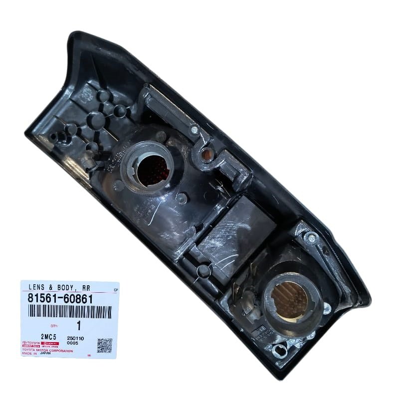 FANALE POSTERIORE SINISTRO TOYOTA LAND CRUISER (ORIGINALE) - Autoricambi4x4