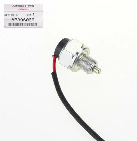 INTERRUTTORE 4WD MITSUBISHI PAJERO/ L200 (ORIGINALE) - Autoricambi4x4