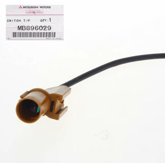 INTERRUTTORE 4WD MITSUBISHI PAJERO/ L200 (ORIGINALE) - Autoricambi4x4