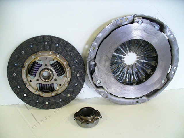 KIT FRIZIONE TOYOTA HILUX II PICK - UP 2.4 TD - Autoricambi4x4