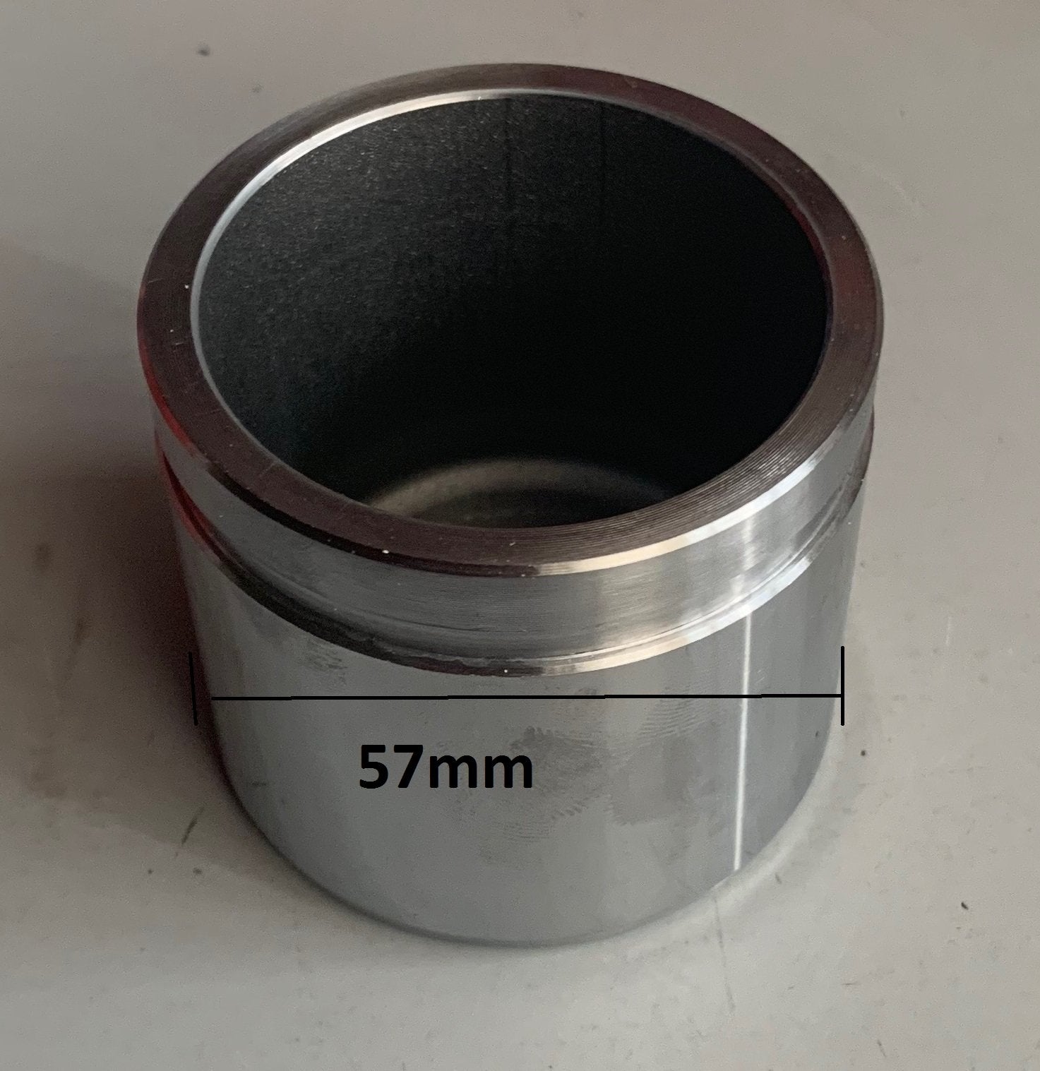 KIT REVISIONE PINZA FRENO ANTERIORE HYUNDAI GALLOPER II 2.5TD / 3.0 DAL 1997 AL 2003 (PISTONE: 57mm) - Autoricambi4x4