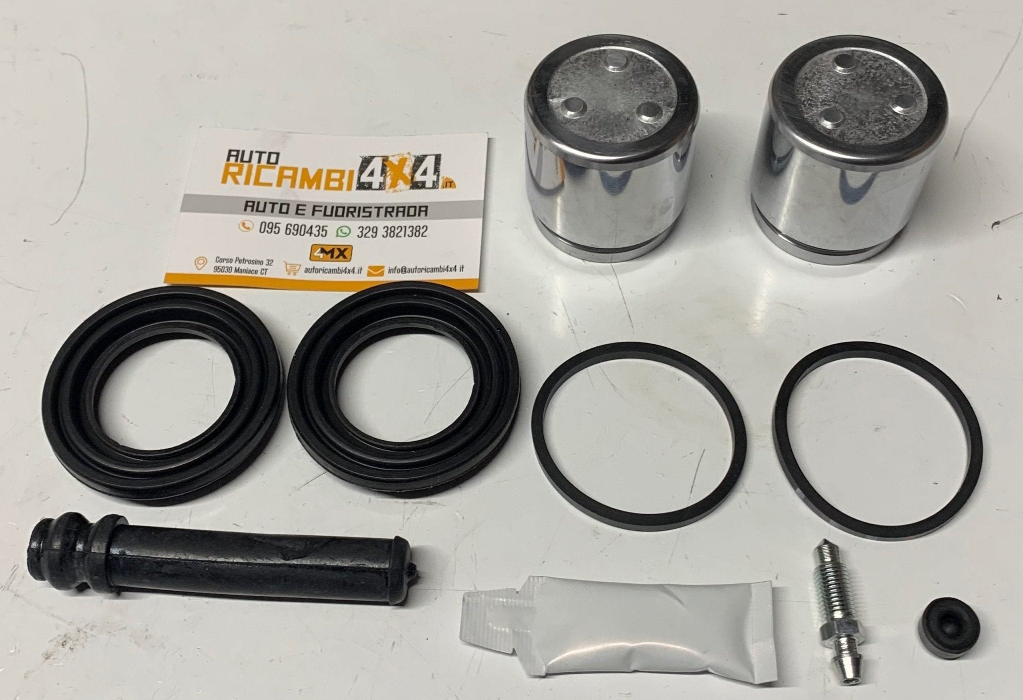 KIT REVISIONE PINZA FRENO ANTERIORE MITSUBISHI PAJERO 3.2 DI - D (Pistone: 45mm) - Autoricambi4x4