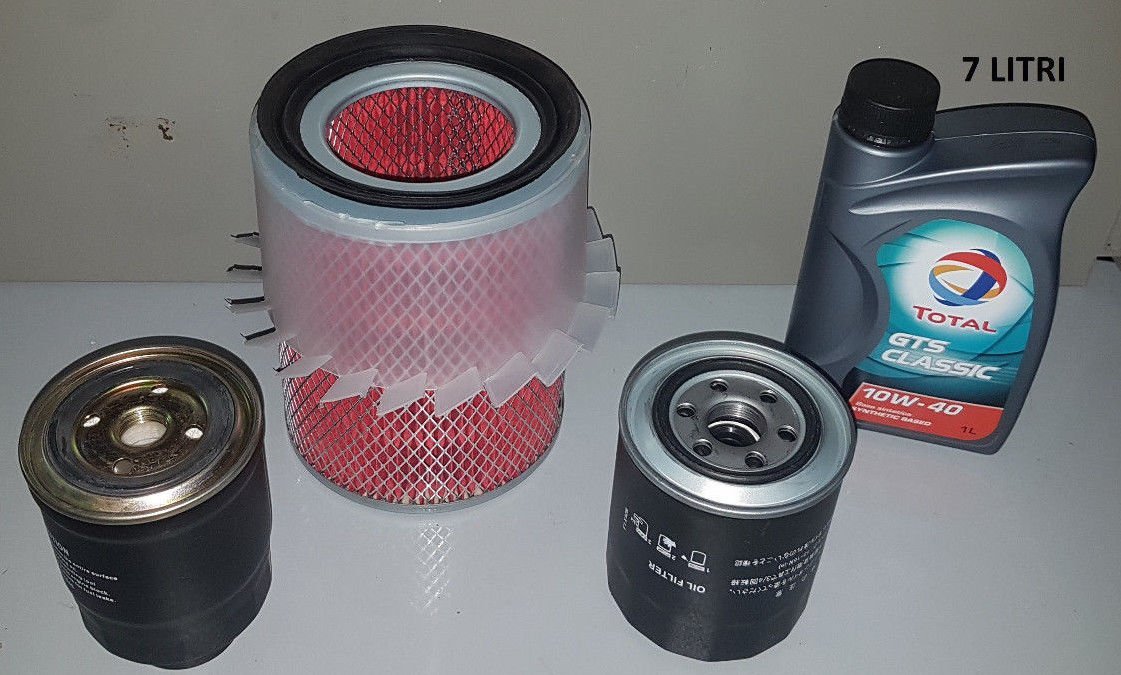 KIT TAGLIANDO 3 FILTRI+ LITRI 7 TOTAL 10W40 MITSUBISHI L200 2.5 TD 4WD DAL 1992 AL 2003 (COD. MOTORE 4D56T) - Autoricambi4x4