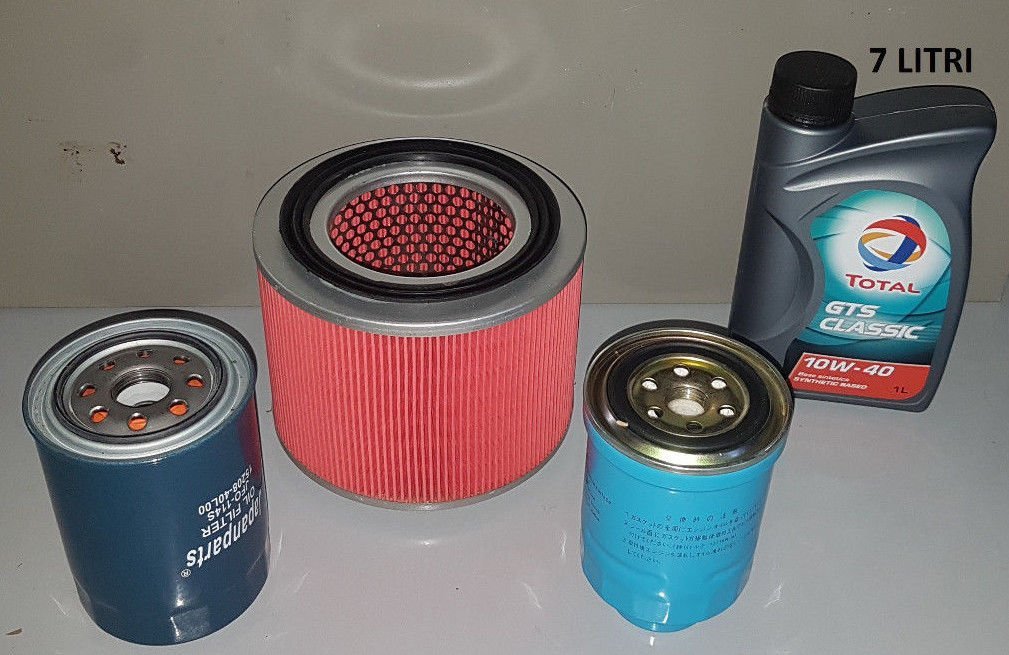 KIT TAGLIANDO 3 FILTRI+ LITRI 7 TOTAL 10W40 NISSAN PATROL GR II (Y61) 2.8TD DAL 1997 AL 2000 ( COD. MOTORE RD28TI ) - Autoricambi4x4