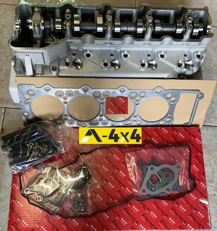 KIT TESTATA MOTORE COMPLETA/ SERIE GUARNIZIONI SMERIGLIO/ GUARNIZIONE TESTATA NON ORIGINALE/ BULLONI TESTATA MITSUBISHI PAJERO 2.8 TD - Autoricambi4x4