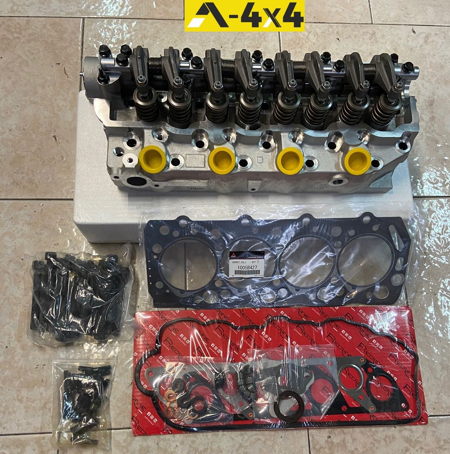 KIT TESTATA MOTORE COMPLETA VALVOLE INCASSATE/ SERIE GUARNIZIONI MOTORE/ GUARNIZIONE TESTATA ORIGINALE/ BULLONI TESTATA MITSUBISHI PAJERO II /L200 2.5TD - Autoricambi4x4
