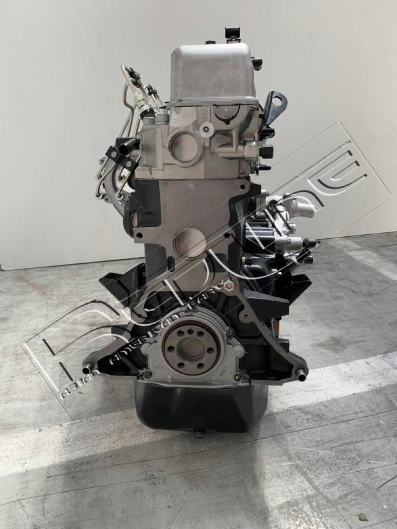 MOTORE SEMI COMPLETO MITSUBISHI PAJERO / MITSUBISHI L200 ORIGINALE HYUNDAY CODICE MOTORE: 4D56 / D4BH - Autoricambi4x4
