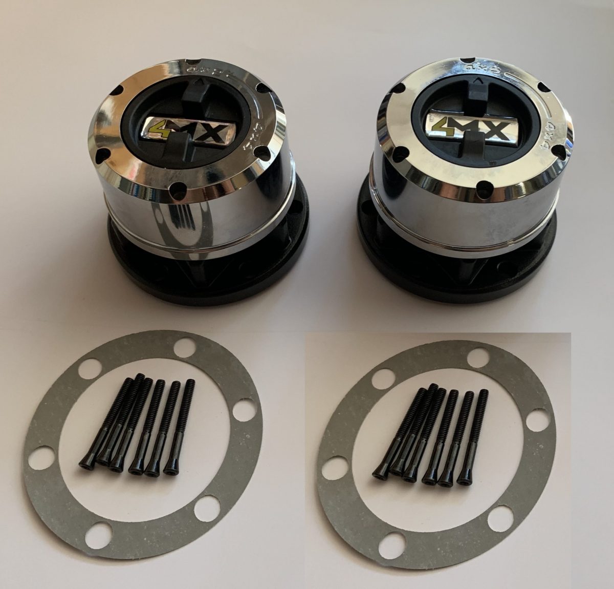 MOZZI RUOTA LIBERA TATA SUMO/XENON DAL 1994 - TATA SAFARI DAL 1998 31 CAVE (4MX) - Autoricambi4x4