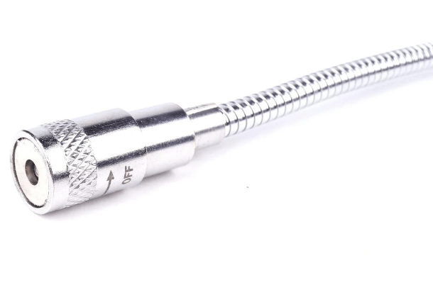 PROLUNGA FLESSIBILE MAGNETICA CON LED (Lunghezza: 545mm) - Autoricambi4x4