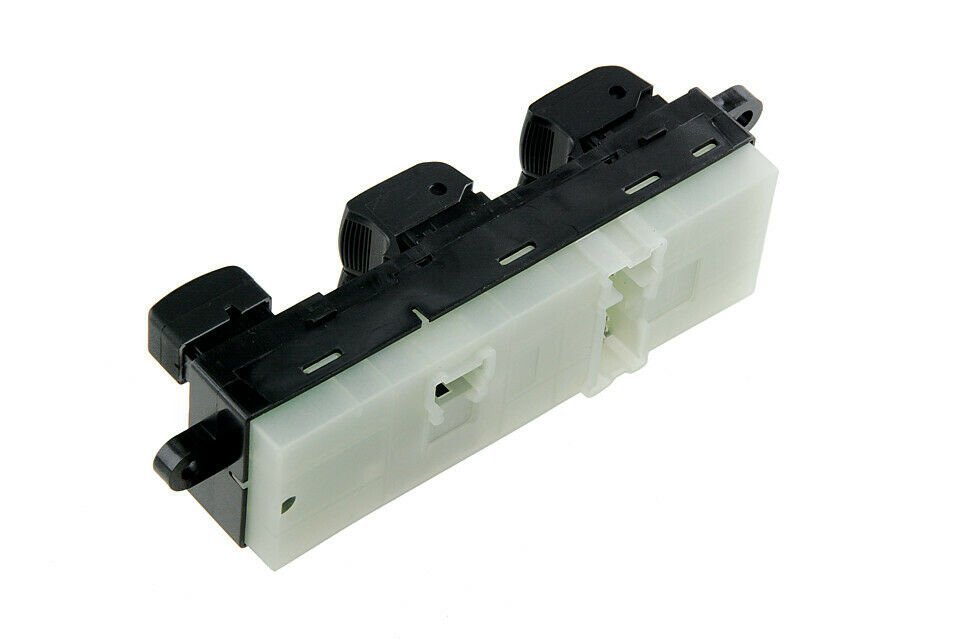 PULSANTIERA/ INTERRUTTORE ALZACRISTALLI NISSAN NAVARA D40 dal 2005/ QASHQAI dal 2007/ PATHFINDER R51 dal 2005 (lato guida) - Autoricambi4x4