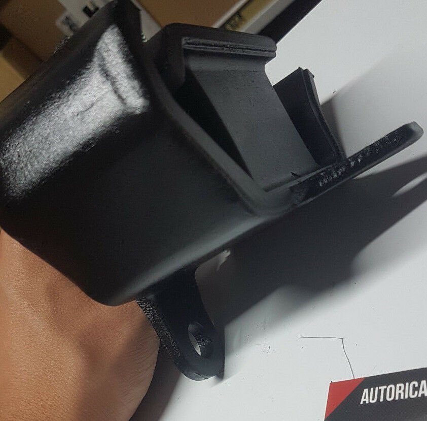 SUPPORTO MOTORE ANTERIORE SINISTRO NISSAN KING CAB/ TERRANO I - Autoricambi4x4