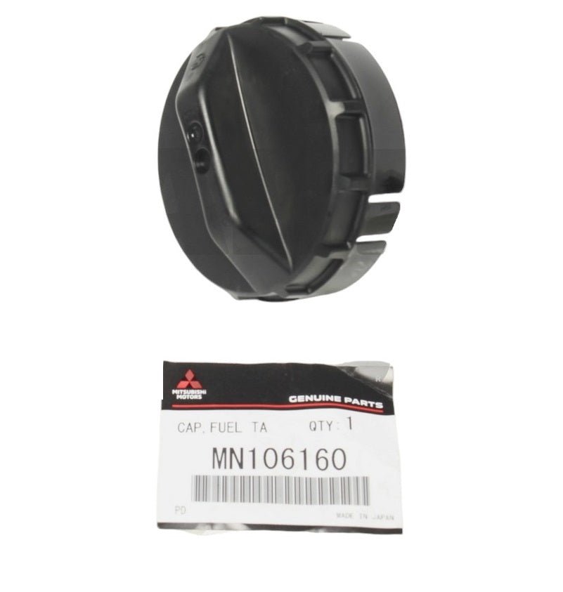 TAPPO SERBATOIO CARBURANTE MITSUBISHI L200/ PAJERO (ORIGINALE) - Autoricambi4x4