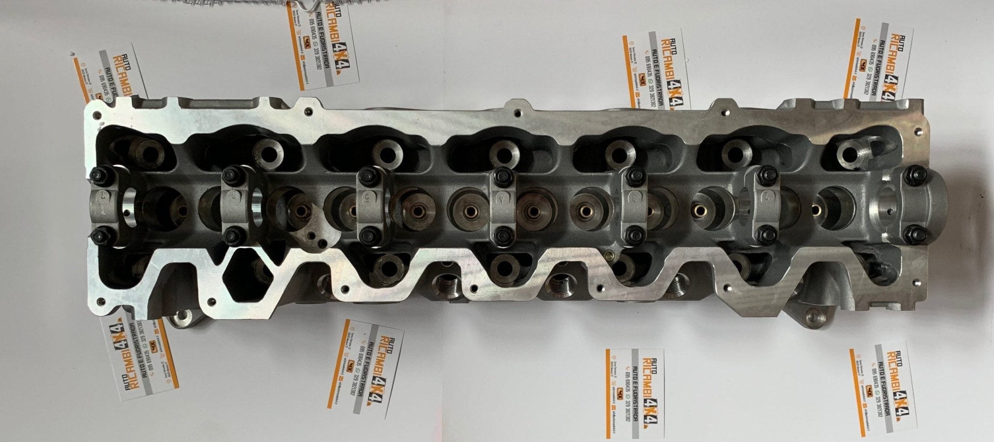 TESTATA NUDA NISSAN PATROL GR Y61 2.8 TD PER VEICOLI CON DEPRESSORE OLIO SUL COPERCHIO PUNTERIE - Autoricambi4x4
