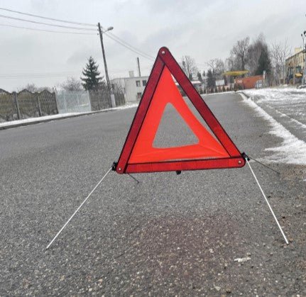 TRIANGOLO DI EMERGENZA AUTO OMOLOGATO - ALTA VISIBILITÀ CON CUSTODIA SALVASPAZIO - Autoricambi4x4