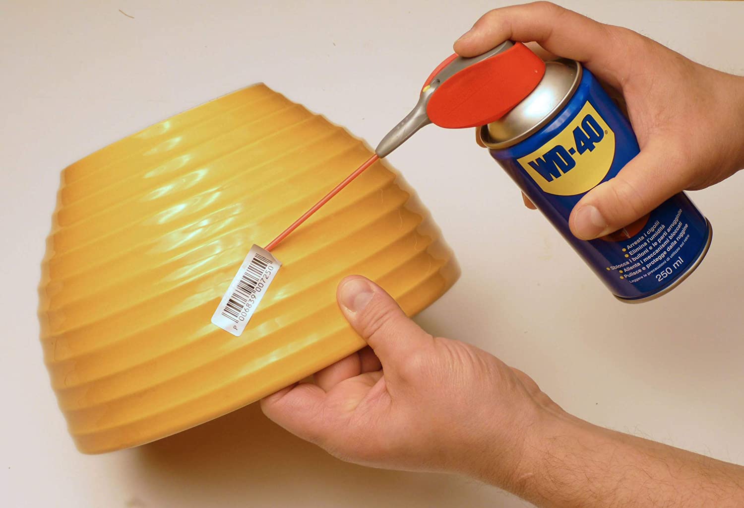 WD - 40 SPRAY/PRODOTTO MULTIFUNZIONE A DOPPIA POSIZIONE - Autoricambi4x4